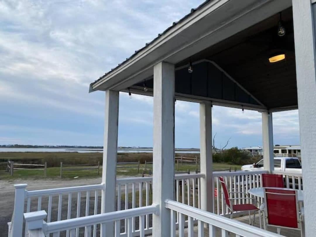 Surf City 2Br Park Home With Waterfront View And Parking Exterior photo
