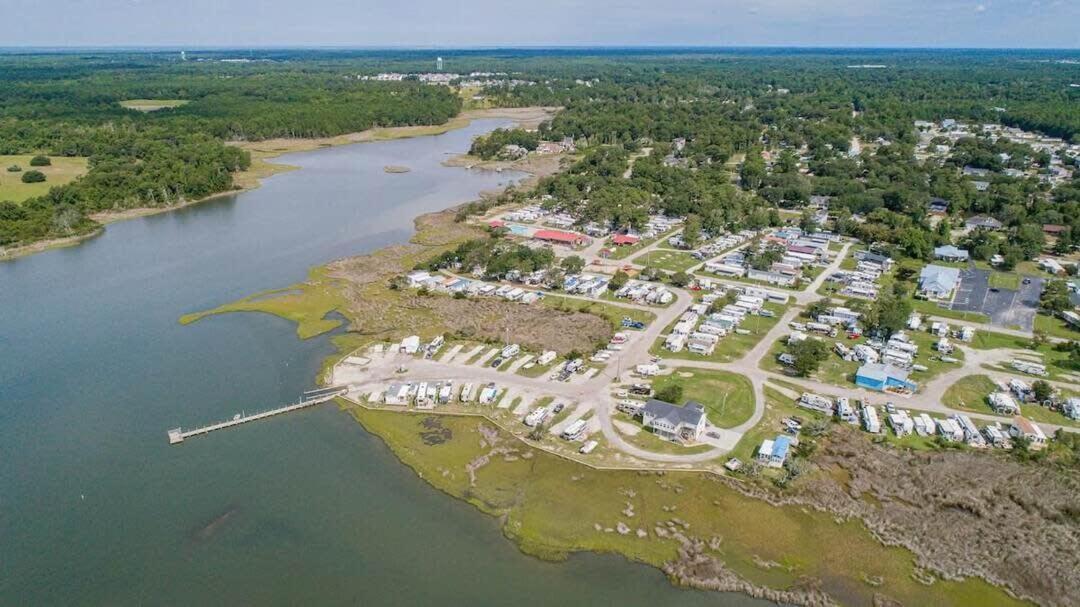 Surf City 2Br Park Home With Waterfront View And Parking Exterior photo